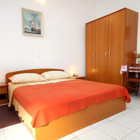 Apartments By The Sea Ubli, Lastovo - 8354 Uble Δωμάτιο φωτογραφία